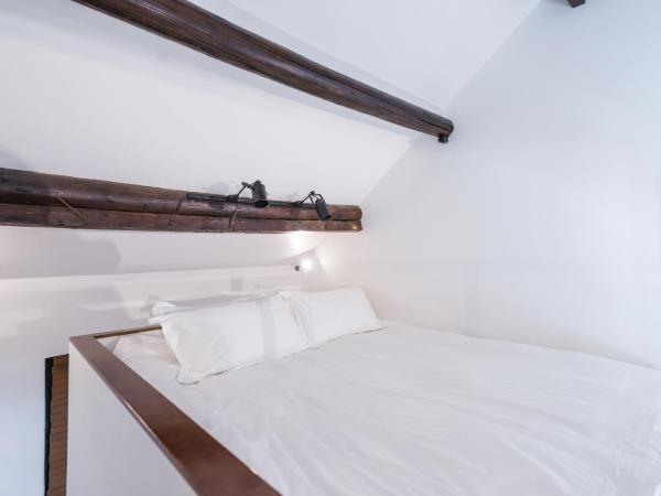 The Orchid Hotel - Old Town & Drum Tower : photo 1 de la chambre loft the orchid lodge