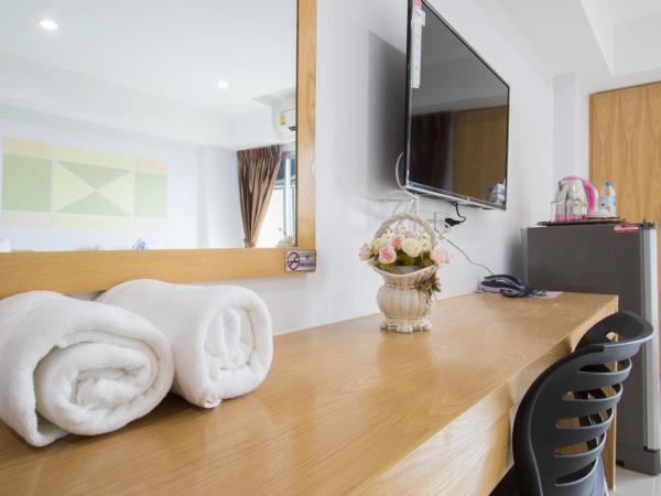 Jr Mansion On Nut Soi 25 : photo 6 de la chambre chambre lits jumeaux