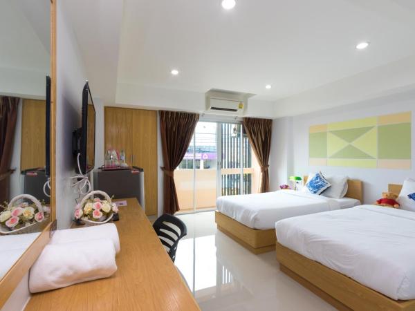 Jr Mansion On Nut Soi 25 : photo 2 de la chambre chambre lits jumeaux