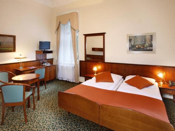 Sant Georg Garni : photo 4 de la chambre chambre lits jumeaux