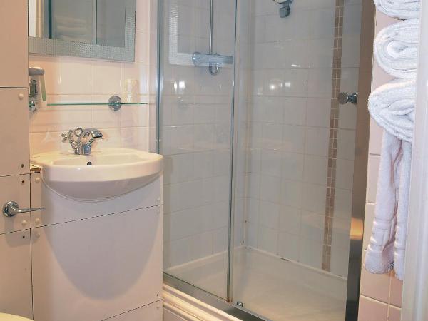 Childwall Abbey, Liverpool by Marston's Inns : photo 5 de la chambre chambre double standard