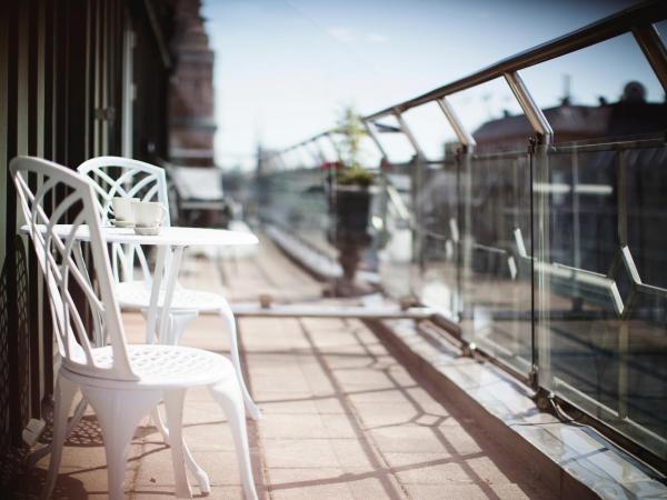 Freys Hotel : photo 3 de la chambre chambre supérieure plus avec balcon