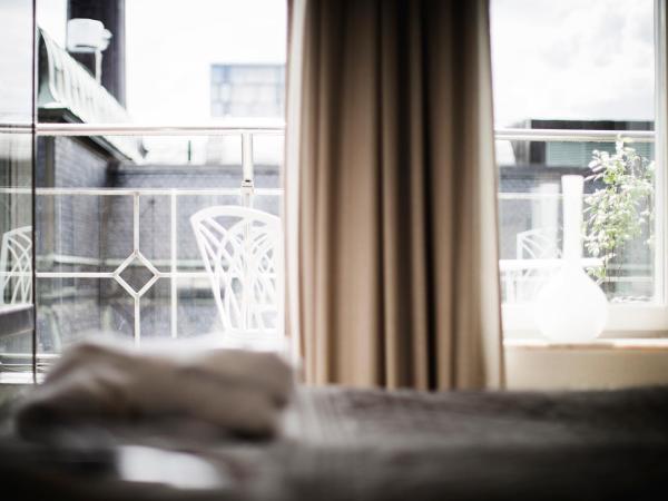 Freys Hotel : photo 5 de la chambre chambre supérieure plus avec balcon