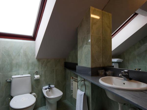 Hotel Vetusta : photo 6 de la chambre chambre double