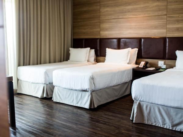 Américas Barra Hotel : photo 2 de la chambre chambre triple principale