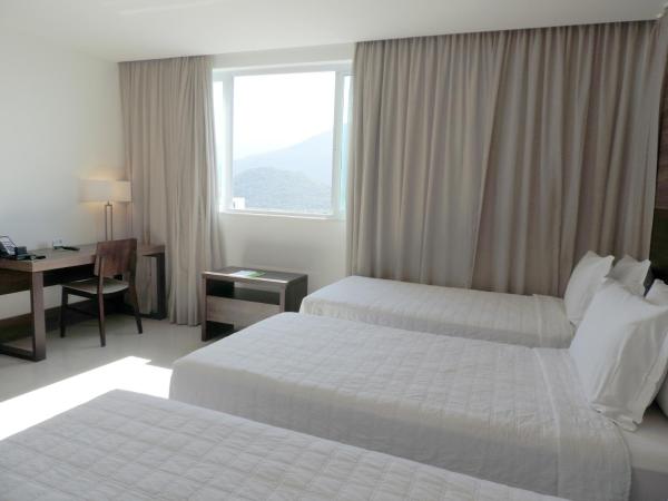 Américas Barra Hotel : photo 3 de la chambre chambre triple exécutive