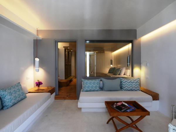 Mykonos View Hotel : photo 4 de la chambre suite avec vue sur la mer