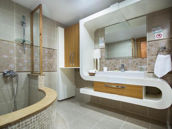 Lycus River Thermal Hotel : photo 4 de la chambre suite dublex