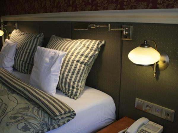 Hotel Petite Fleur - Adults only ! Air-Conditioning ! : photo 4 de la chambre chambre double confort climatisée