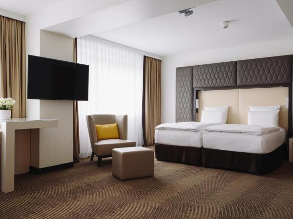 Pullman Berlin Schweizerhof : photo 1 de la chambre suite junior