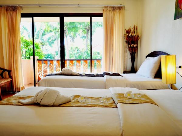 Lanta Seafront Resort : photo 1 de la chambre chambre lits jumeaux supérieure