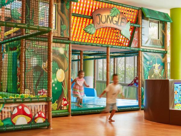 Grand Hyatt Sanya Haitang Bay Resort and Spa : photo 6 de la chambre chambre lits jumeaux - vue sur océan