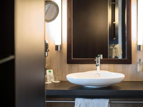 Lindner Hotel Vienna Am Belvedere, part of JdV by Hyatt : photo 5 de la chambre chambre lit king-size deluxe