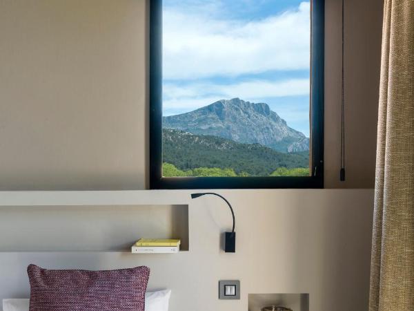Les Lodges Sainte-Victoire Hotel & Spa : photo 6 de la chambre suite sainte-victoire avec accès gratuit au spa