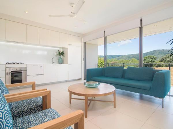 Pool Resort Port Douglas : photo 8 de la chambre two-bedroom apartment with sunset views