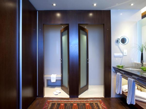 Lazart Hotel, Trademark Collection by Wyndham : photo 7 de la chambre suite penthouse