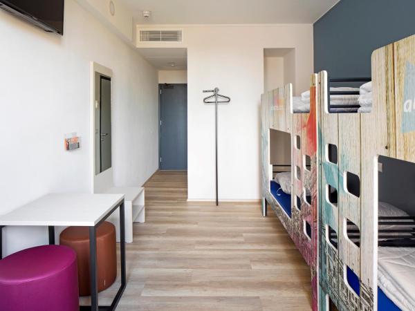 a&o Bremen Hauptbahnhof : photo 5 de la chambre lit dans dortoir 6 lits