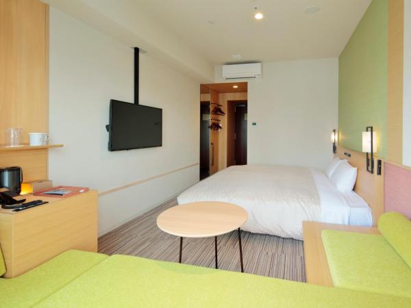 Candeo Hotels Osaka Namba : photo 3 de la chambre chambre lit king-size avec canapé-lit - Étage supérieur - non-fumeurs