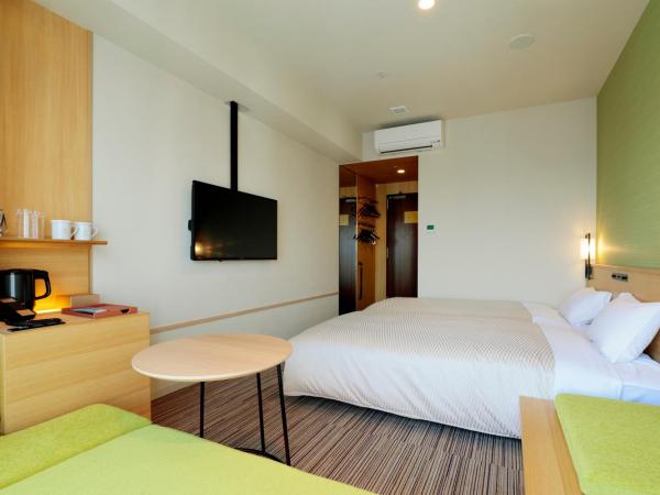 Candeo Hotels Osaka Namba : photo 4 de la chambre chambre lits jumeaux supérieure - Étage Élevé - non-fumeurs