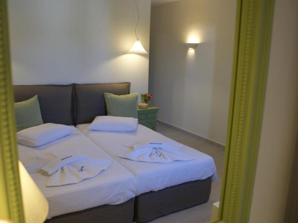 Alkyoni Beach Hotel : photo 2 de la chambre chambre double ou lits jumeaux standard - vue sur mer