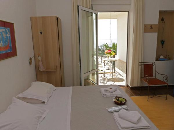 Akrotiri Hotel : photo 7 de la chambre chambre double