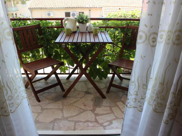 Guesthouse Marta : photo 5 de la chambre chambre triple standard