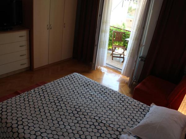 Guesthouse Marta : photo 2 de la chambre chambre triple standard