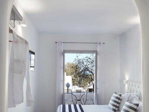 Kalisti Hotel & Suites : photo 6 de la chambre chambre deluxe avec balcon privé