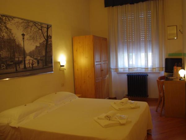 Il Girasole High Quality Inn : photo 6 de la chambre chambre double ou lits jumeaux standard