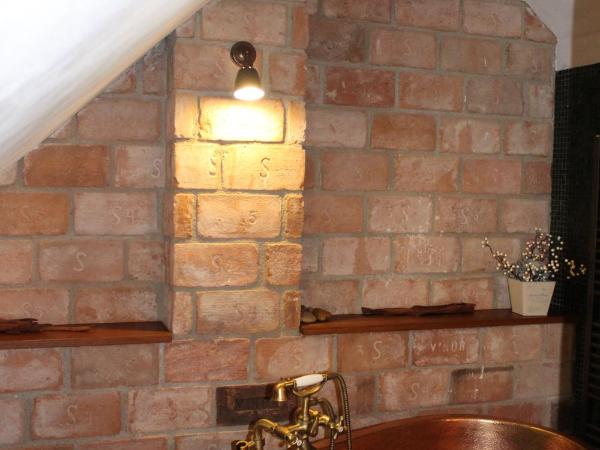 Pension U Hastrmana : photo 5 de la chambre chambre double deluxe avec baignoire