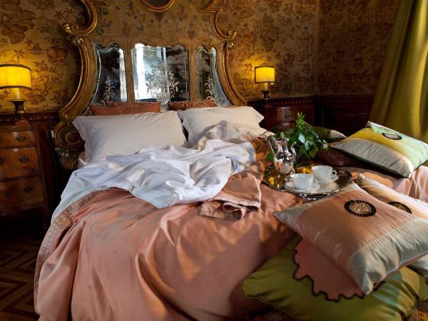 Palazzetto Pisani Grand Canal : photo 2 de la chambre chambre double doge prestige