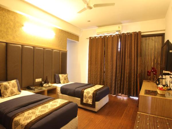 Hotel Imperial Park : photo 6 de la chambre chambre triple deluxe