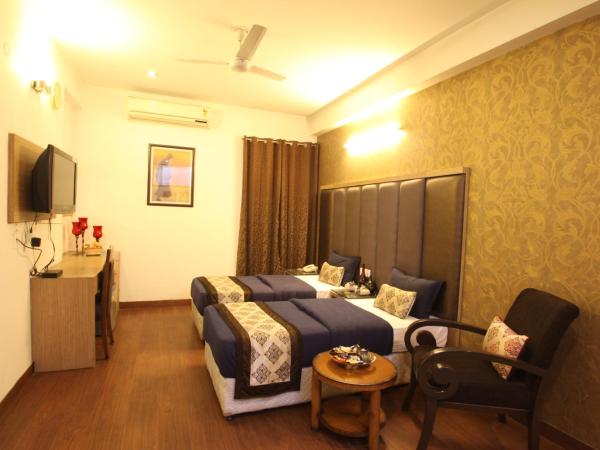 Hotel Imperial Park : photo 5 de la chambre chambre triple deluxe