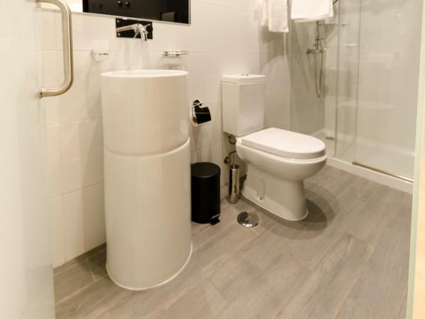 Hotel Borges Chiado : photo 1 de la chambre chambre triple supérieure