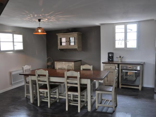 Appart'Hotel Saint-Michel : photo 3 de la chambre appartement en duplex