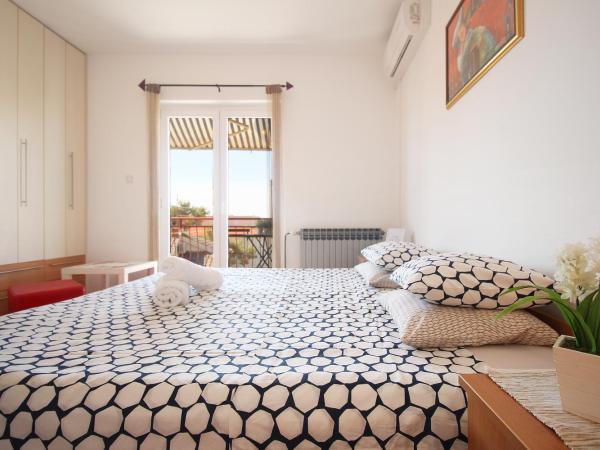 Guesthouse Marta : photo 3 de la chambre chambre double - vue sur mer