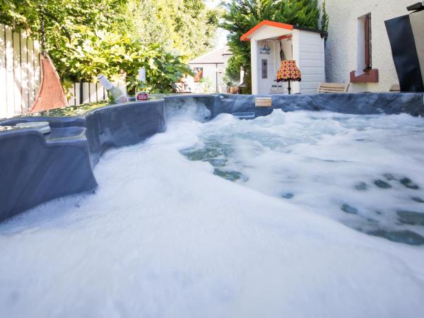 JustB Deva Edinburgh : photo 6 de la chambre master suite (with hot tub)