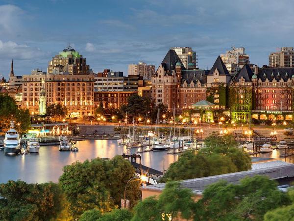 Best Western PLUS Inner Harbour Hotel : photo 8 de la chambre suite 1 chambre - vue sur port