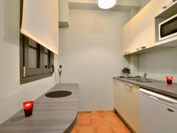 Ellopia Point Hotel : photo 4 de la chambre appartement (2 adultes)