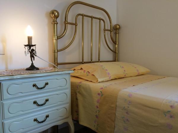 B&B Pergolesi : photo 9 de la chambre chambre lits jumeaux avec balcon