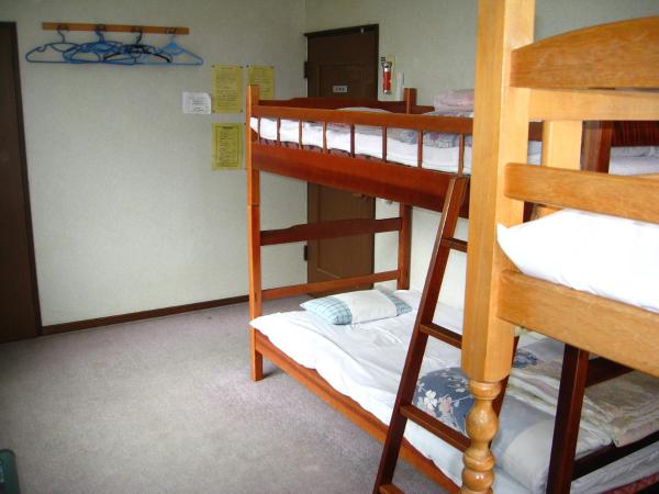 Sapporo Inn Nada : photo 1 de la chambre lit dans dortoir pour hommes