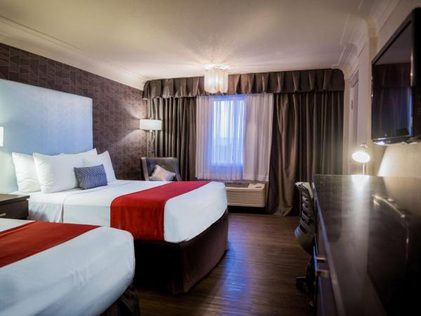 Best Western Plus Village Park Inn : photo 5 de la chambre chambre deluxe avec 2 lits queen-size - non-fumeurs