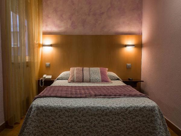Hostal Goya Suites : photo 4 de la chambre chambre simple