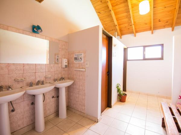 Hostel Nakel Yenu : photo 6 de la chambre lit dans dortoir 6 lits