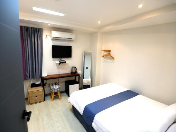 Must Stay Hotel Myeongdong : photo 9 de la chambre chambre familiale