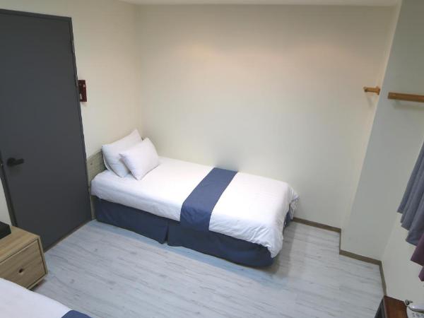 Must Stay Hotel Myeongdong : photo 5 de la chambre chambre triple