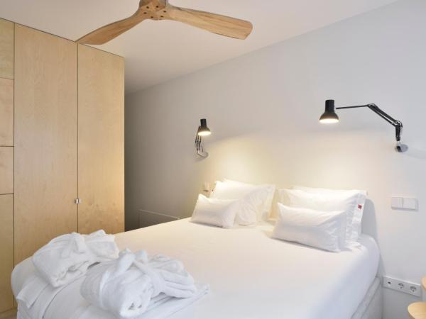 House of Artists : photo 3 de la chambre chambre double avec salle de bains privative et balcon