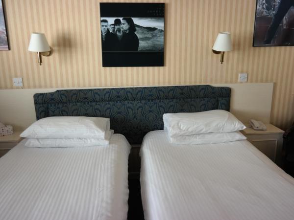 Hotel Celebrity Bournemouth East Cliff by Villare hotels : photo 10 de la chambre chambre lits jumeaux standard