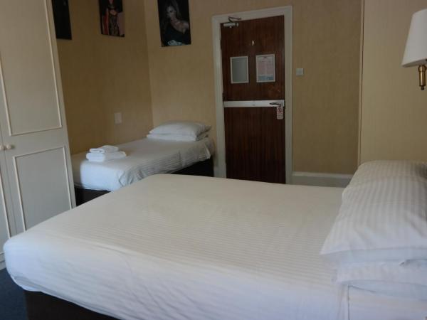 Hotel Celebrity Bournemouth East Cliff by Villare hotels : photo 4 de la chambre chambre familiale (2 adultes et 2 enfants)