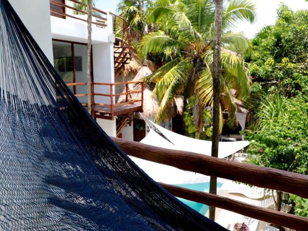 Tuup Jungle : photo 4 de la chambre chambre double - vue sur jardin